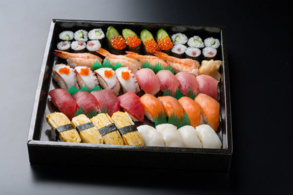 寿司盛り　美咲　みさき　(4～5人前）