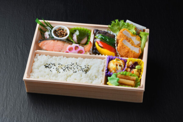 常盤（ときわ）弁当　～ひれかつ～