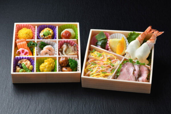 花蓮二段弁当　大海老マヨ